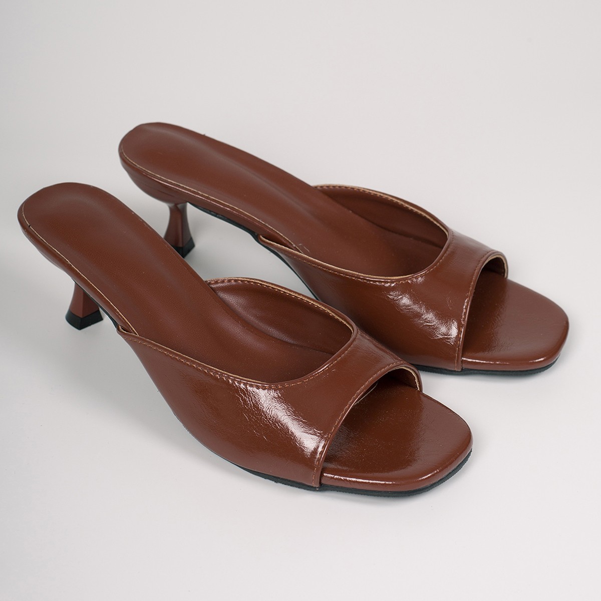 รองเท้าส้นสูงแบบเปิดนิ้วเท้าแฟ - Women'S Fashion Q บทวิจารณ์และราคา